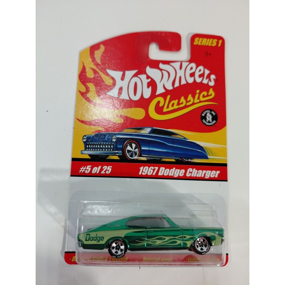 NIP Hot Wheels Classics Series 1 1:64 Die Cast 1967 Dodge Charger Muscle Car